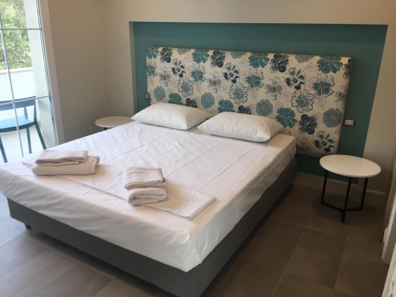 Drimades Blue Rooms Dhermi Exterior photo