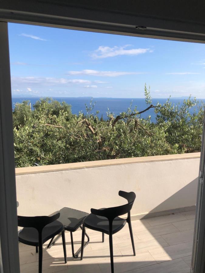 Drimades Blue Rooms Dhermi Exterior photo
